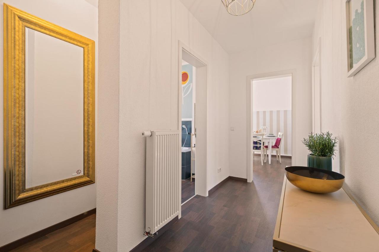 Wohnen Im Alten Bahnhof Inkl Balkon - 5 Min Zum Ravensburger Spieleland Меккенбойрен Экстерьер фото